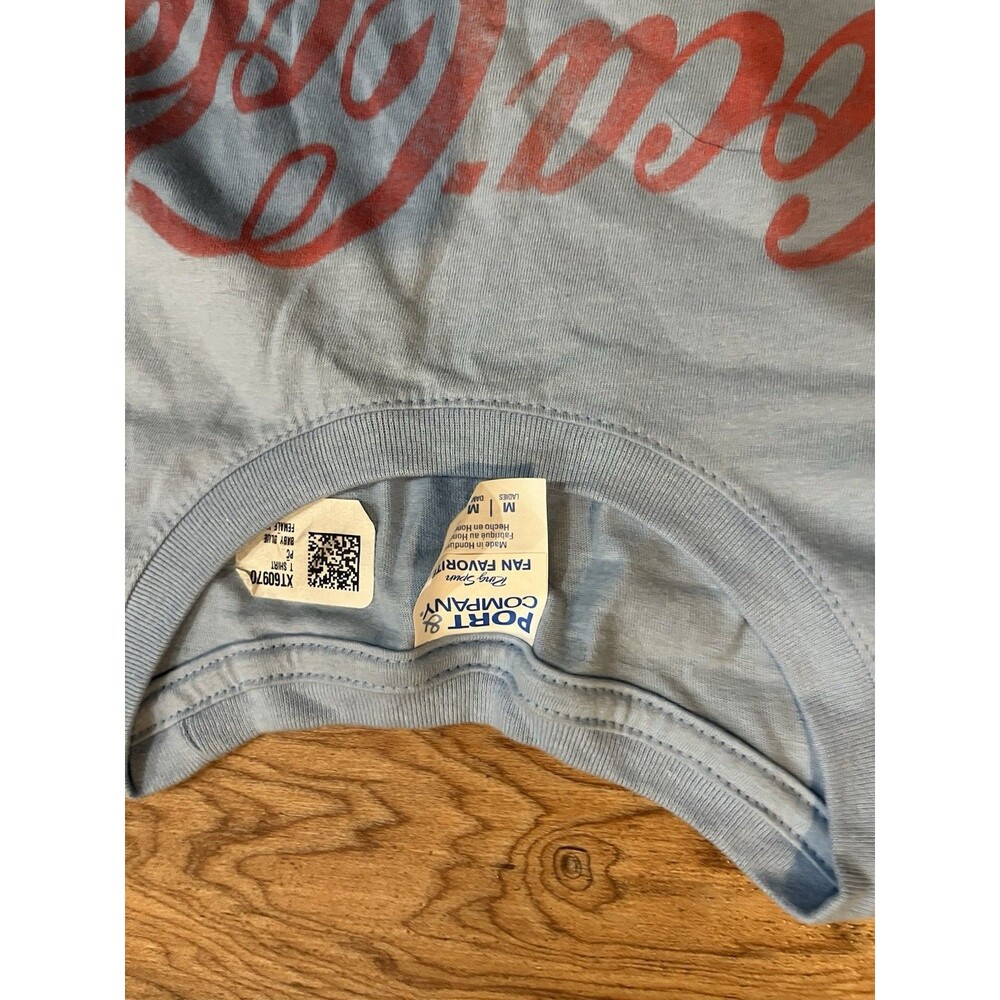 Coca Cola Graphic Shirt Lot Mens M Polar Bear Tees & Logo Sweatshirt Bundle - Picture 3 of 8